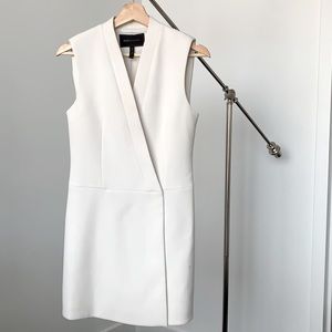 Elegant white BCBG short dress